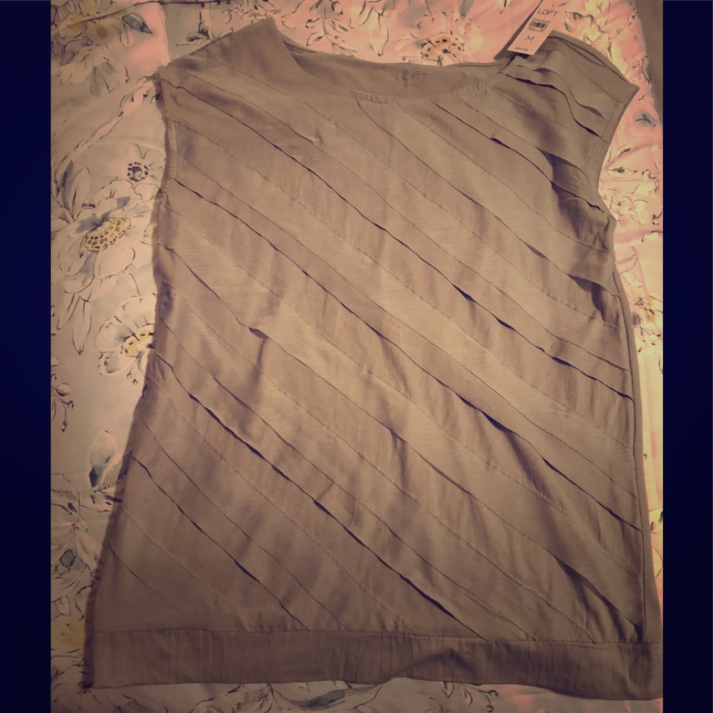 Loft cap sleeve top